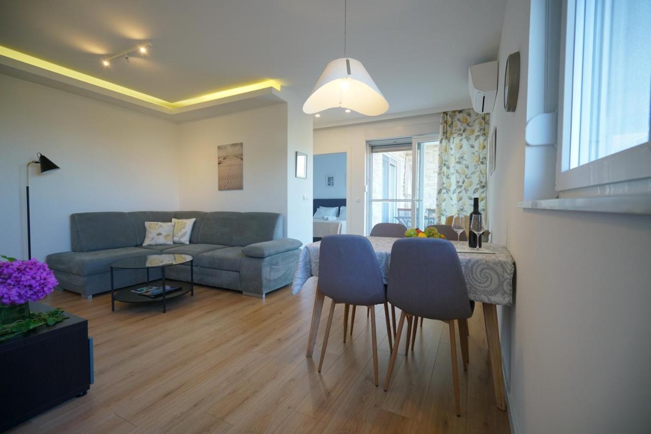 Apartment Perla Sukošan Exteriör bild